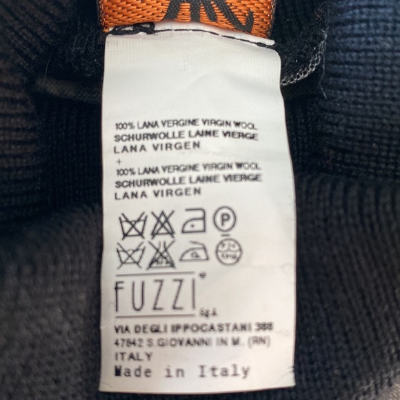 Very original Jean Paul Gaultier light sweater - Picture 10 of 11